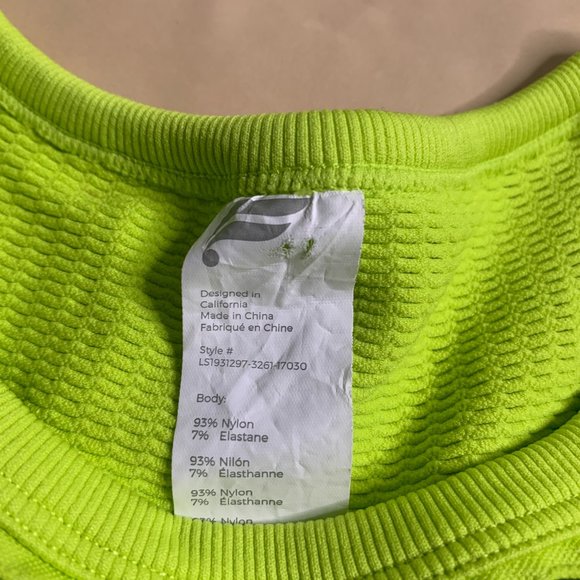 Women's Fabletics Leggings and Crop Top Set - Size Small - Picture 4 of 11